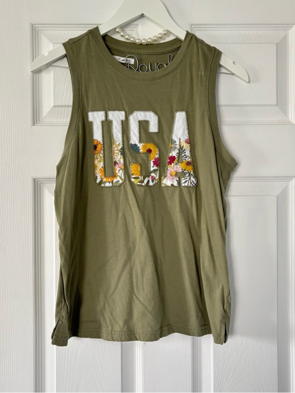 Maurice’s || Sage Green USA Floral Appliqué Tank Top